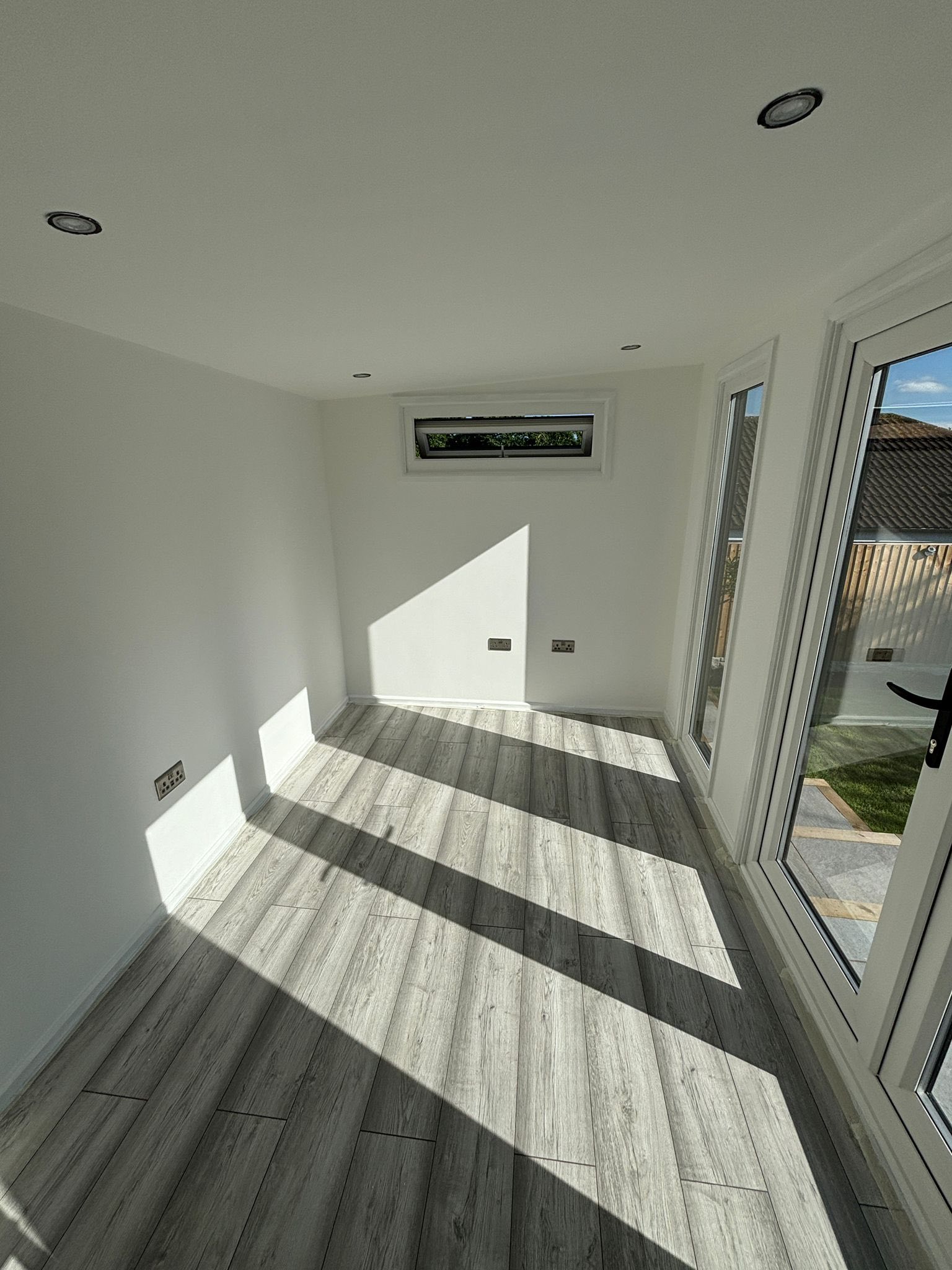 Interior Garden Room In Nottingham & Nationwide