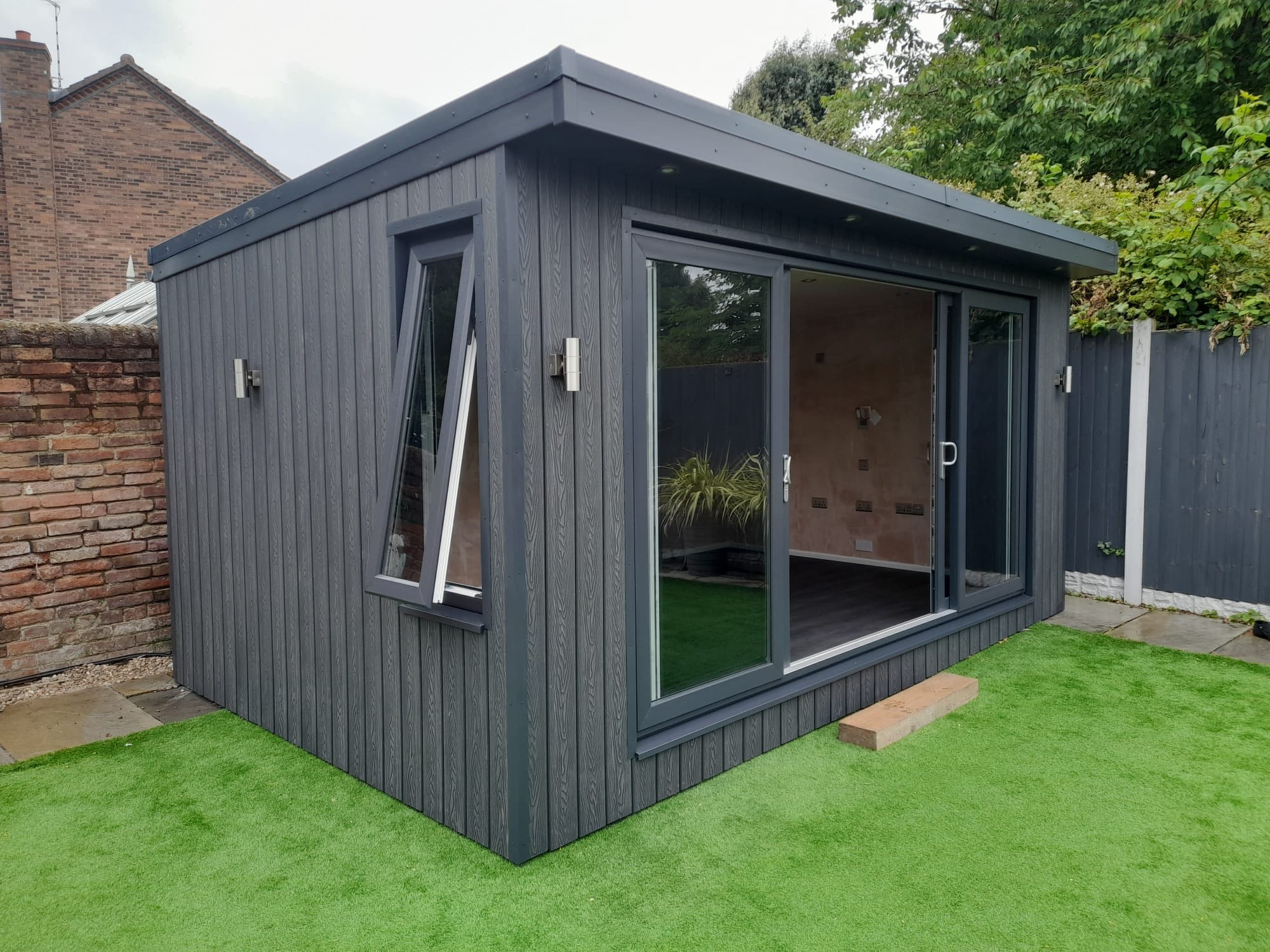 Garden Room Installation Services In Nottingham & Nationwide